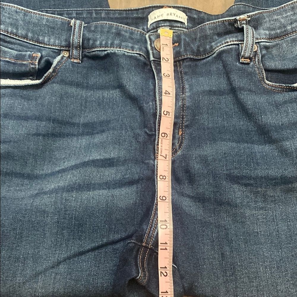 Sold - Picture 6 of 8